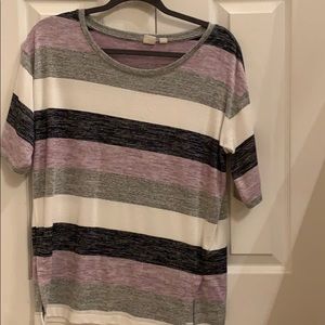 Gap knit shirt